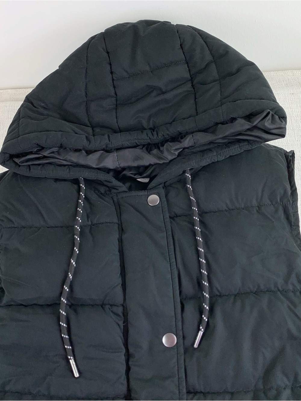 Zella women S long hooded puffer vest in black full zip quilted water resistant - Picture 6 of 16